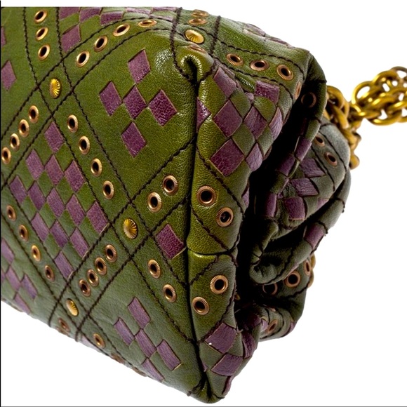 Beautiful Bottega Veneta Grommet bowler green bag… pristine condition 🤩 - Picture 3 of 5